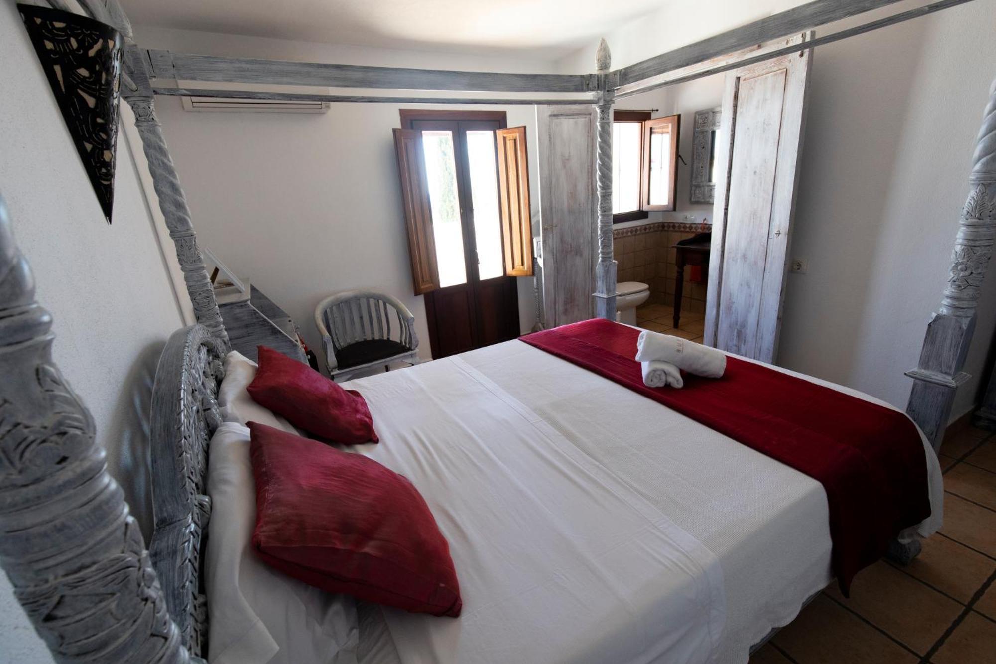 Buenavista & Suites Santa Eularia des Riu Dış mekan fotoğraf